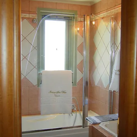 Penelope Luxury Villa *